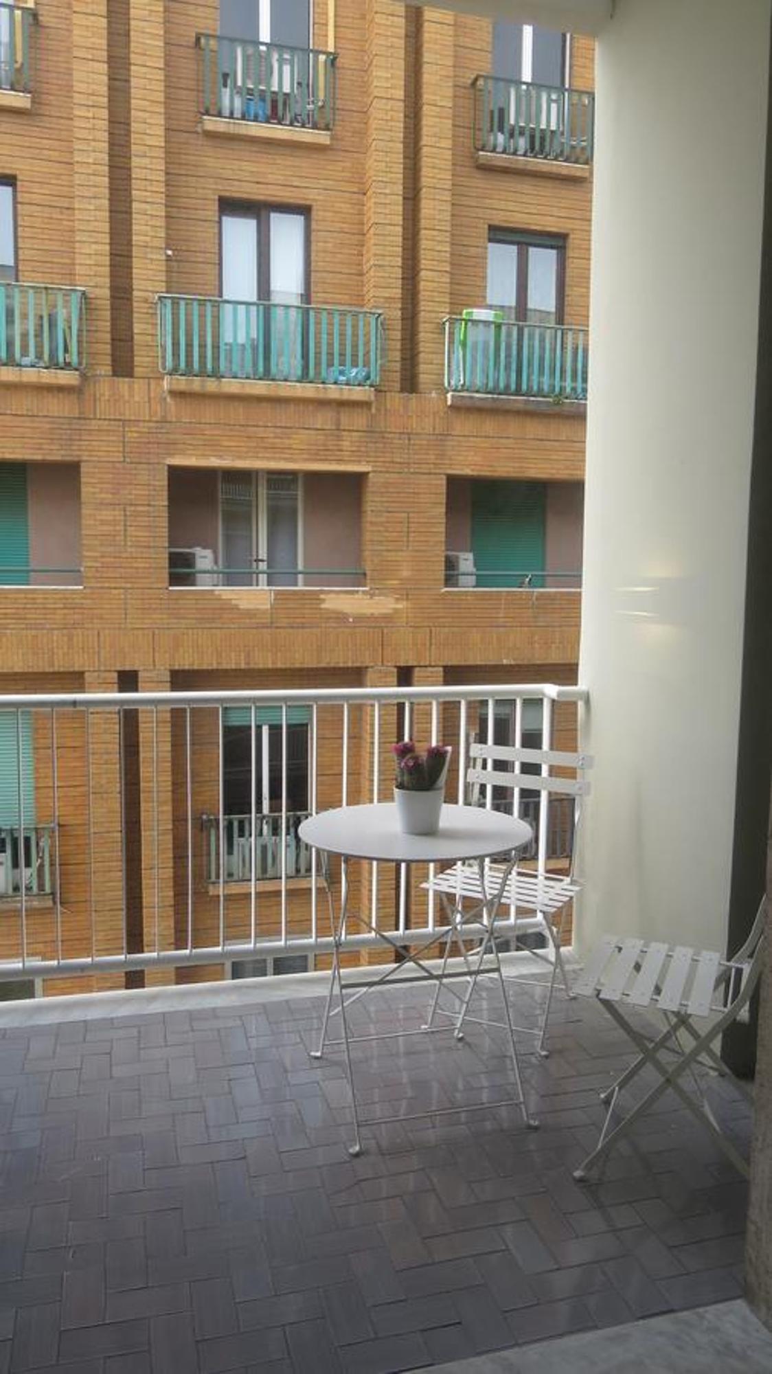 Skyhouse Beverello Nápoles Habitación foto